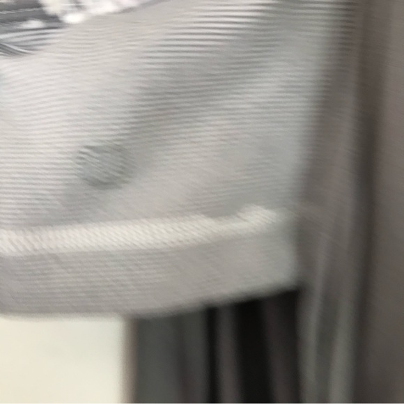 Lululemon No Limits Tank Top Size 4 Fossil/Wee Stripe White Fossil - Picture 3 of 9